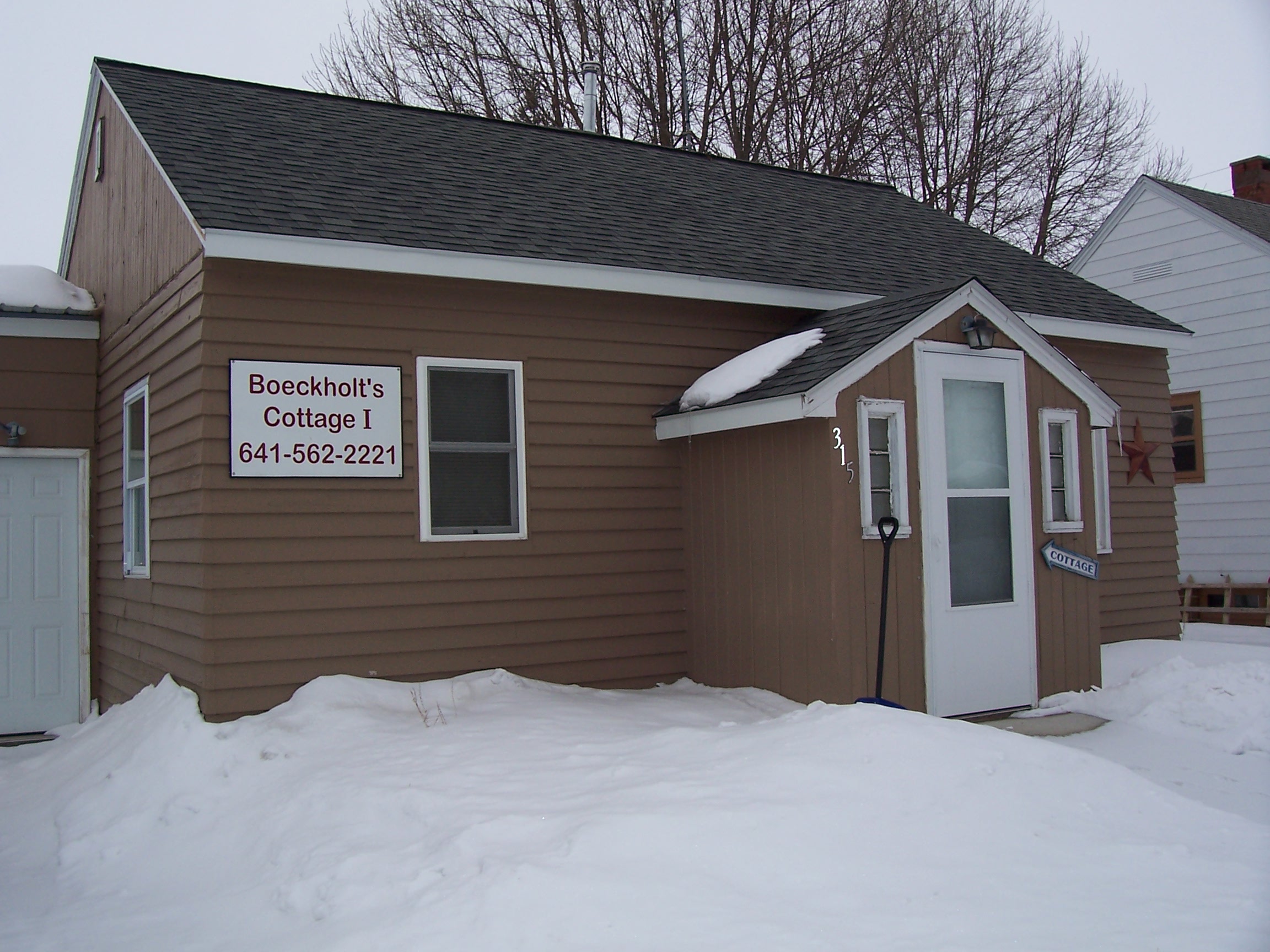 Cottage 1 Front